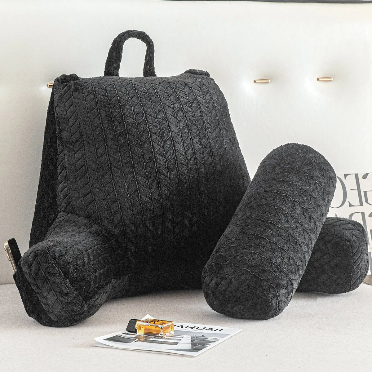 Coussin de Lecture sur Lit